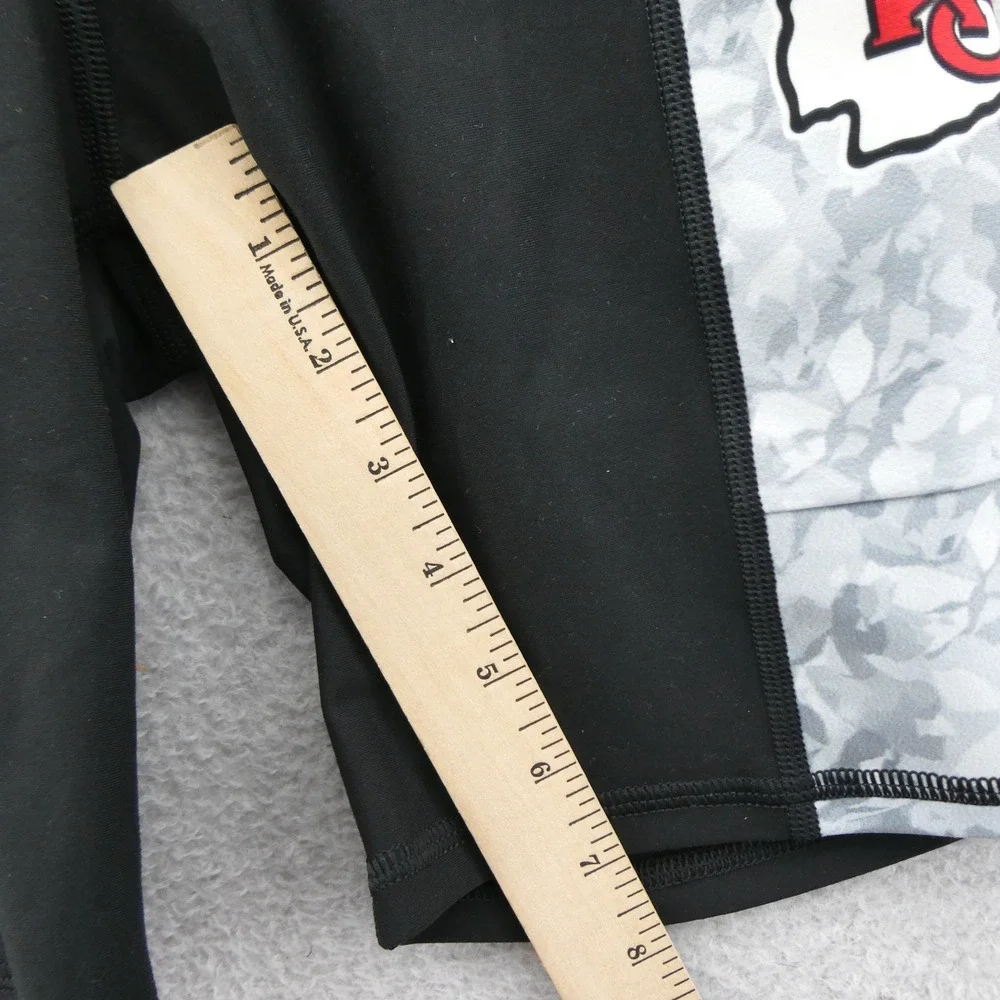 Certo Shorts‎ Womens Small Kansas City Chiefs Black Camo Pockets Performance NFL